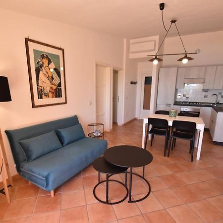 Route 25 - Cavoli - Vista Mare, Con Clima, Terrazza E Posto Auto Apartment Spiaggia di Cavoli ภายนอก รูปภาพ