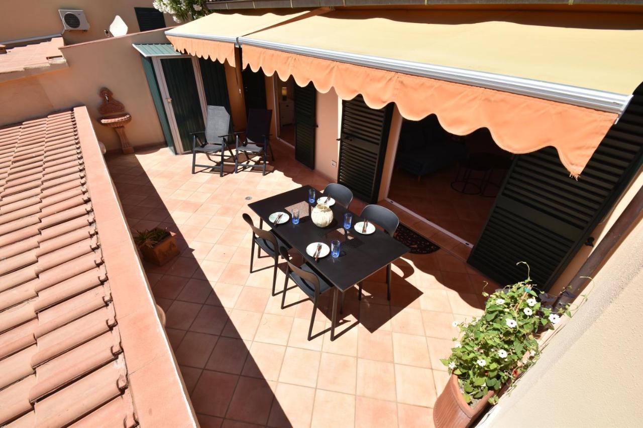Route 25 - Cavoli - Vista Mare, Con Clima, Terrazza E Posto Auto Apartment Spiaggia di Cavoli ภายนอก รูปภาพ