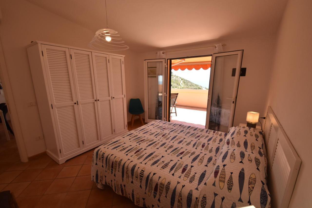 Route 25 - Cavoli - Vista Mare, Con Clima, Terrazza E Posto Auto Apartment Spiaggia di Cavoli ภายนอก รูปภาพ