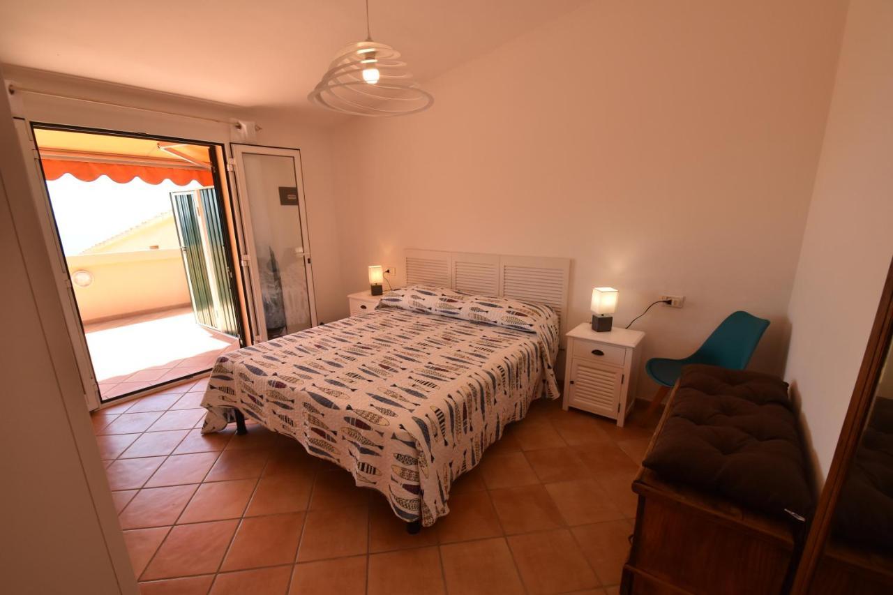 Route 25 - Cavoli - Vista Mare, Con Clima, Terrazza E Posto Auto Apartment Spiaggia di Cavoli ภายนอก รูปภาพ