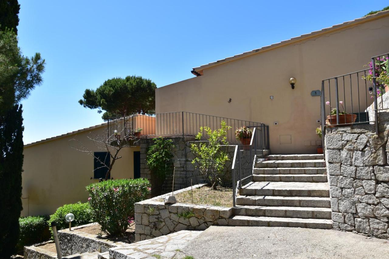 Route 25 - Cavoli - Vista Mare, Con Clima, Terrazza E Posto Auto Apartment Spiaggia di Cavoli ภายนอก รูปภาพ