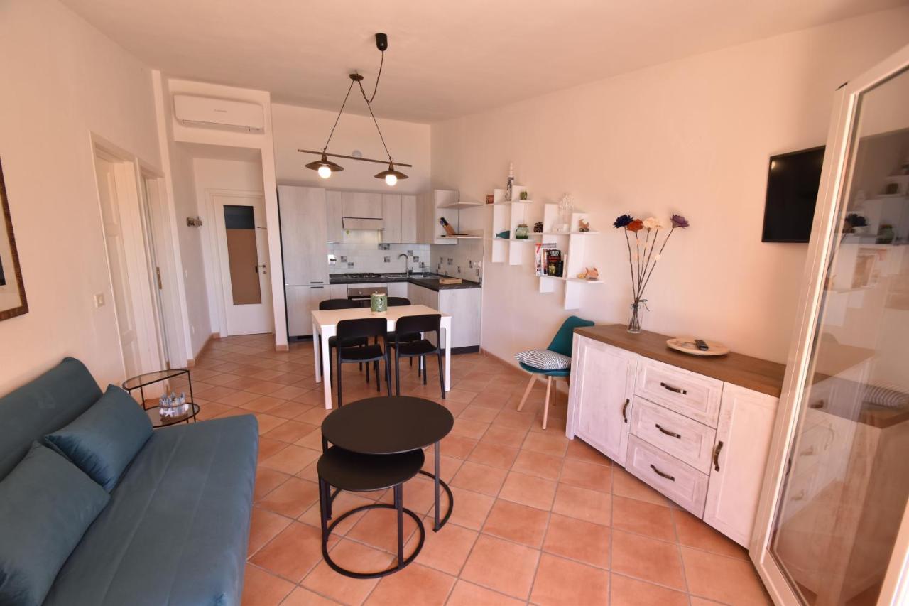 Route 25 - Cavoli - Vista Mare, Con Clima, Terrazza E Posto Auto Apartment Spiaggia di Cavoli ภายนอก รูปภาพ