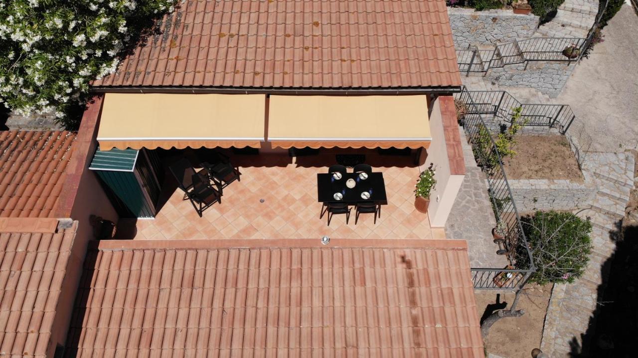 Route 25 - Cavoli - Vista Mare, Con Clima, Terrazza E Posto Auto Apartment Spiaggia di Cavoli ภายนอก รูปภาพ