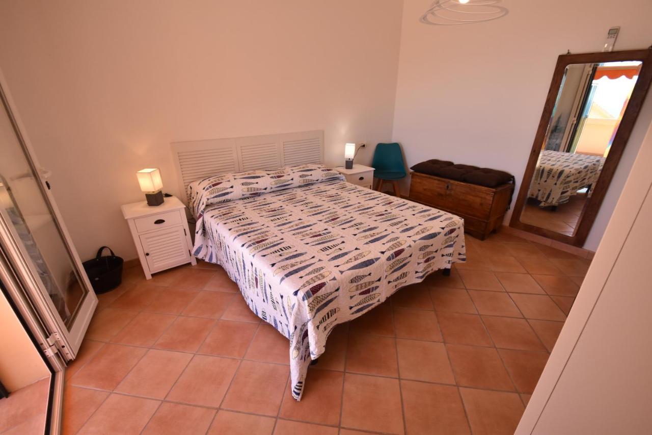Route 25 - Cavoli - Vista Mare, Con Clima, Terrazza E Posto Auto Apartment Spiaggia di Cavoli ภายนอก รูปภาพ